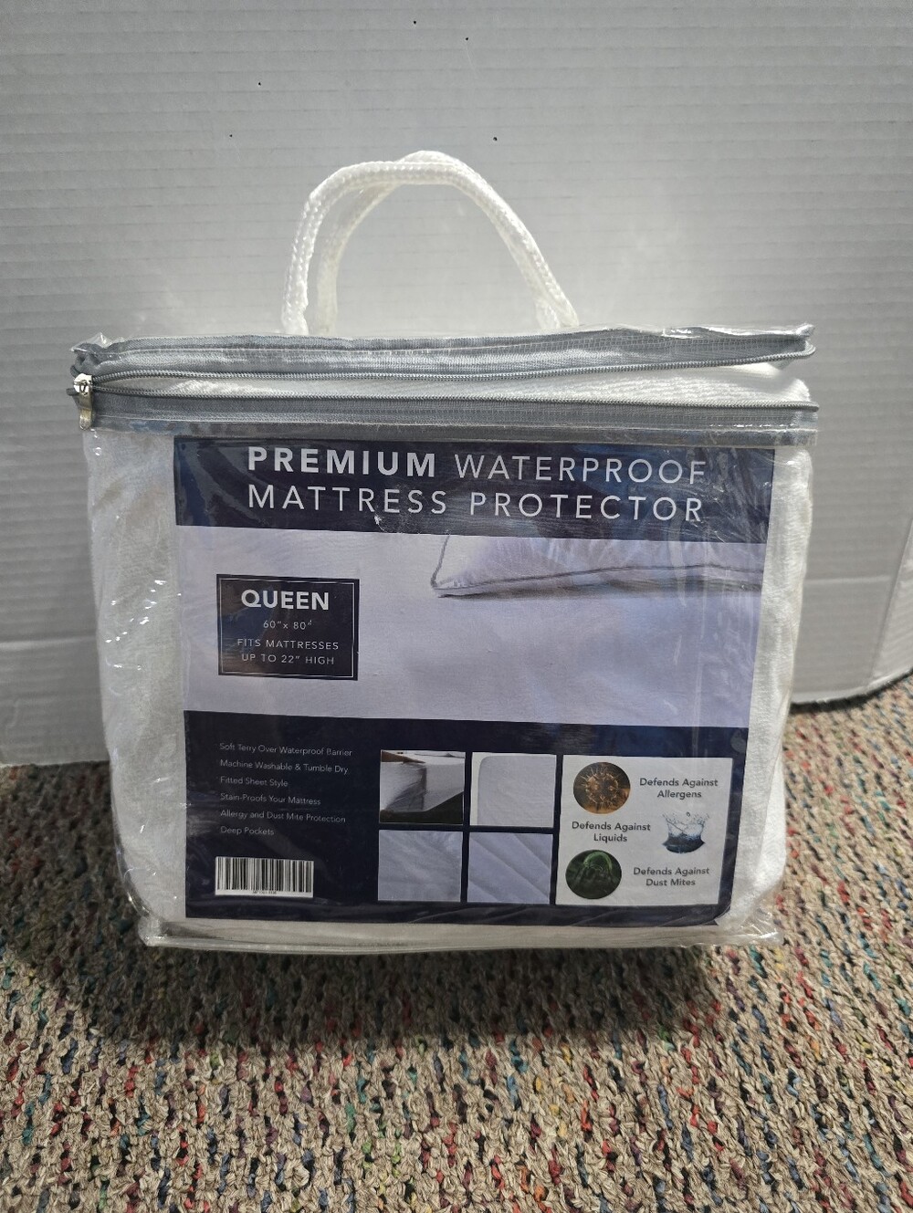 Defend A Bed Queen White 60" x 80" Premium Waterproof Mattress Protector NEW